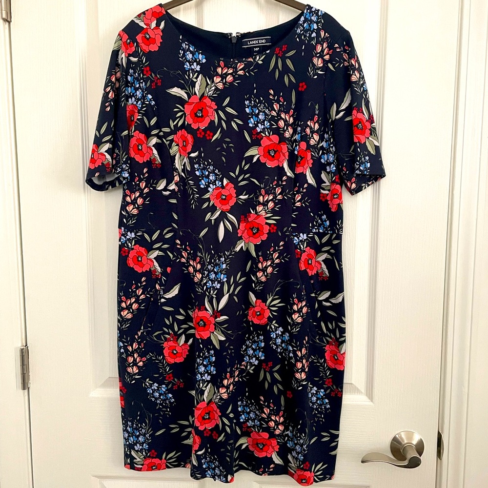 Lands End sheath dress petite